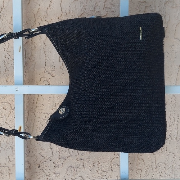 THE SAK Black "Lumi" Crochet Shoulder-bag w/ Matching COACH Wallet/Wristlet - Picture 6 of 12